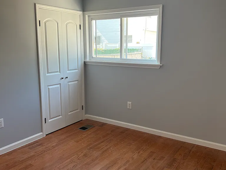 22 Amber St #1 — Photo 8