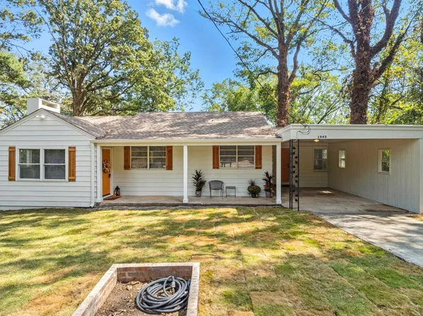 1945 Arkansas St, Leeds, AL 35094