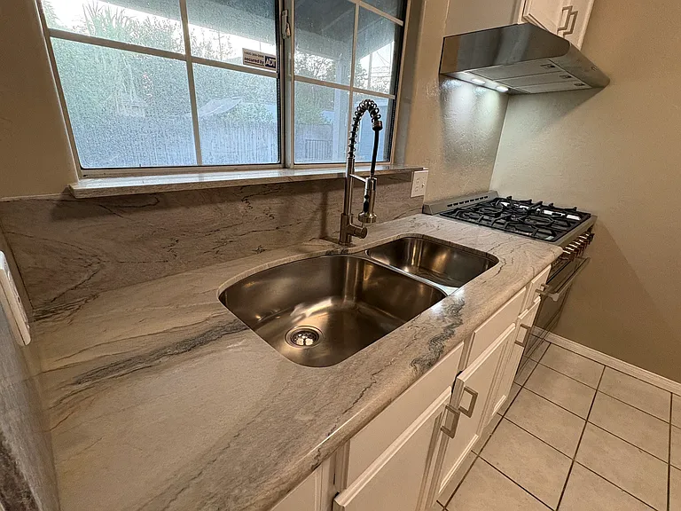 412 W B St #B — Photo 13