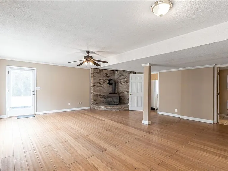 131 Arrowood Ln — Photo 32