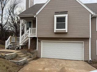 8946 Hauser St #8946, Lenexa, KS 66215