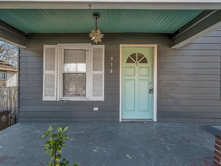 914 W Greenwood Ave — Photo 9