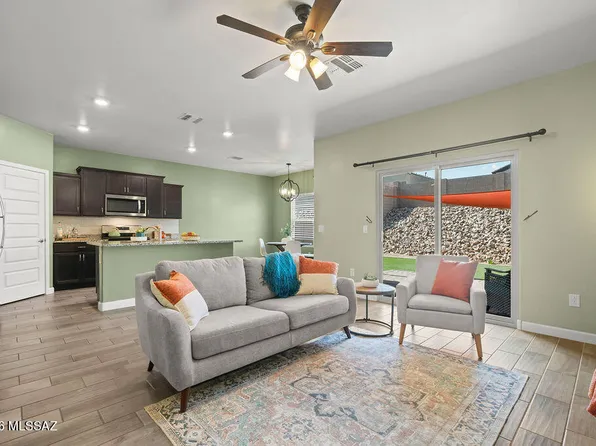 523 W Weldon St, Vail, AZ 85641