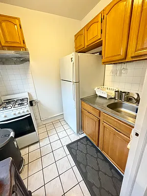 Rented by Nooklyn NYC LLC | media 39