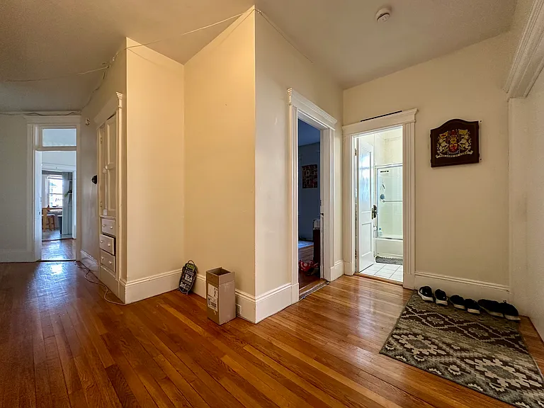 79 Glenville Ave #3 — Photo 9