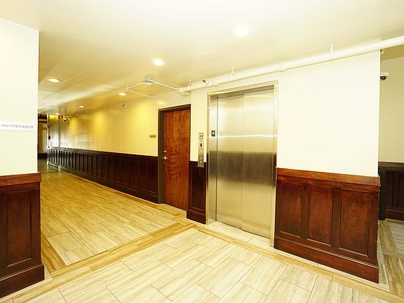 4th image of 2322 Shattuck Ave APT 204