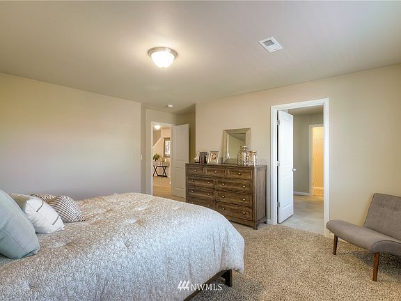 2nd image of 20002 25th Avenue Ct E