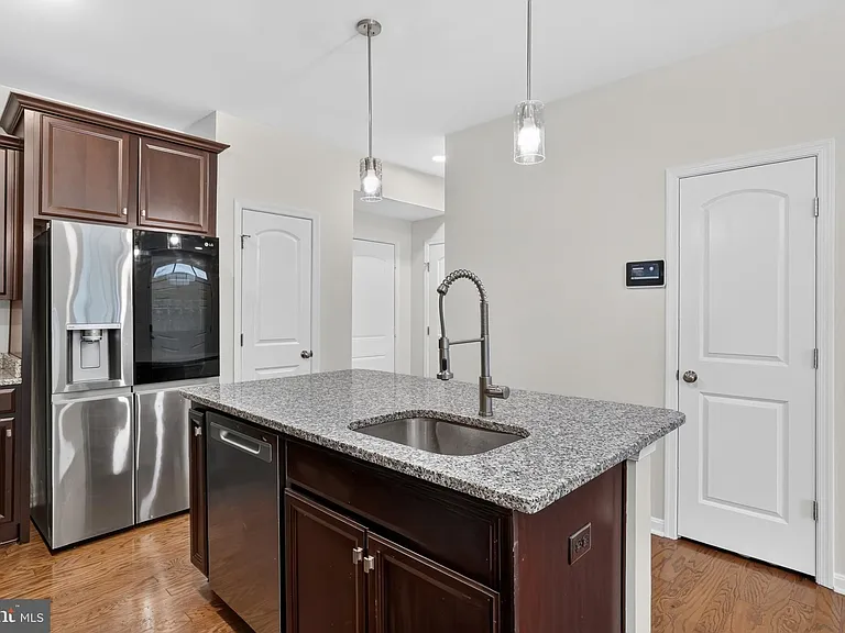 2613 Campus Way N #46 — Photo 8