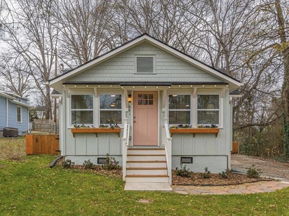 441 Oak Dr, Hapeville, GA 30354