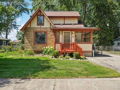 33 Goldner Ave, Waterford, MI, 48328