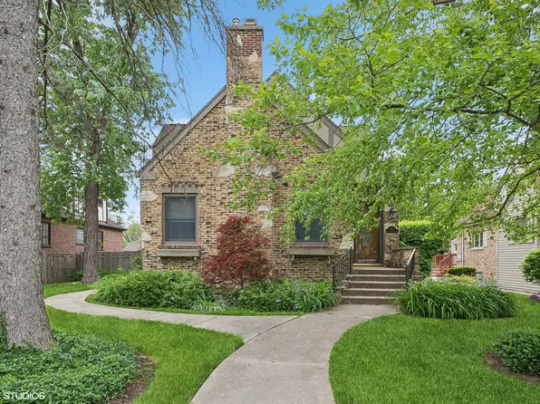 840 S Clifton Ave, Park Ridge, IL 60068