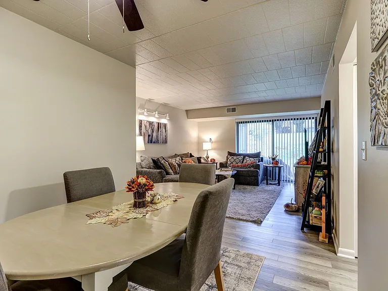 The Atwood Apartments — Photo 7