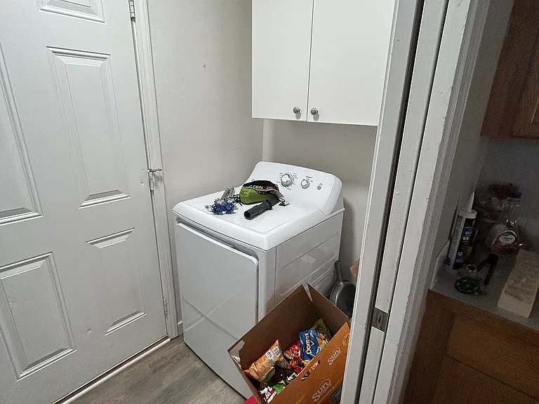 1246 NW Nina Ct — Photo 11