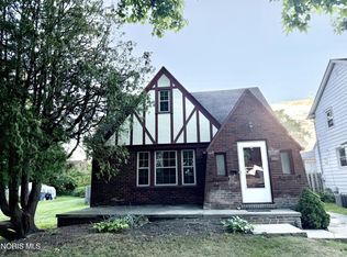 3747 Stannard Dr, Toledo, OH 43613