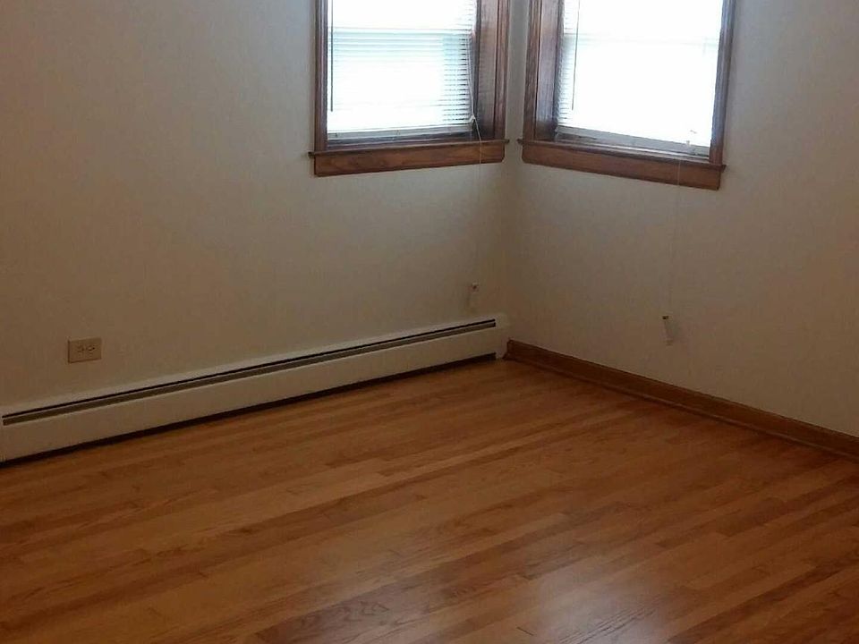 1st image of 1649 S Harlem Ave