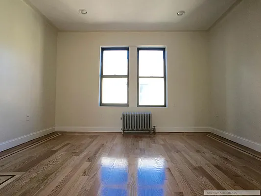 Rented by Sovereign Associates | media 2