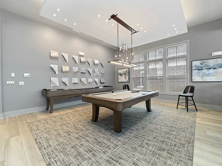 Camelot at Edison — Photo 20
