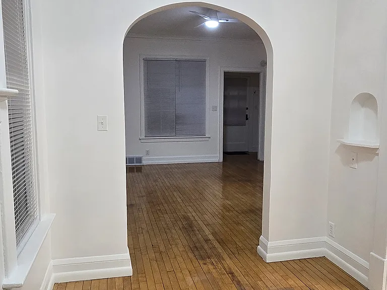 1114 College St N #1144 — Photo 8