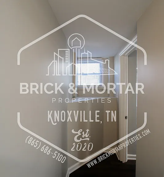 1008 E Harper Ave — Photo 17
