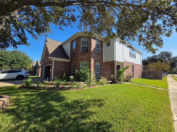 15026 Magnoliabough Pl