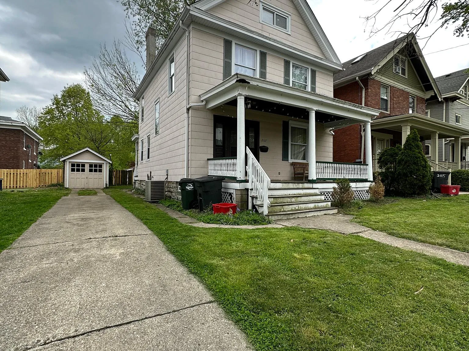 5 bed, 2232 sqft, $2,500 — Photo 2