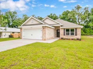 7841 Stallworth Ln, Pensacola, FL 32526