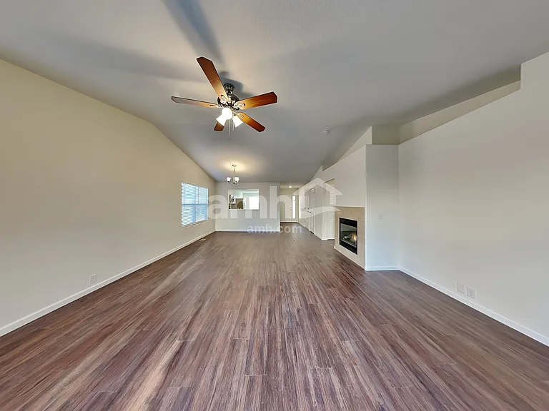 8444 Sunbow Ct — Photo 4