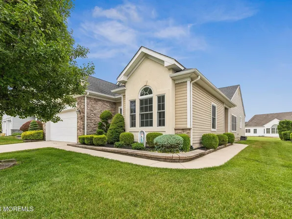 23 Cape May Court, Waretown, NJ 08758
