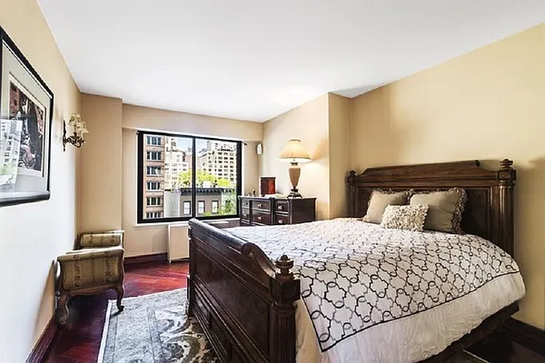 Rented by Corcoran | media 41