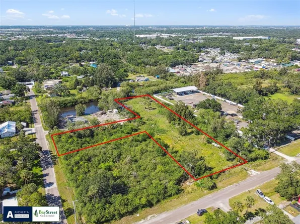 4713 El Camino Blanco Blvd, Tampa, FL 33619