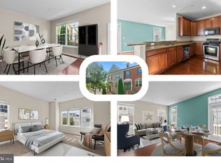 8015 Homefield Dr, Landover, MD 20785