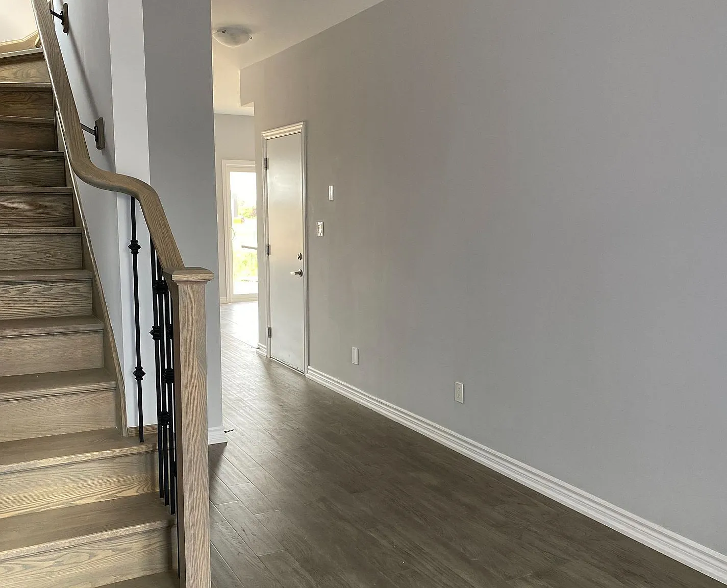 3 bed, $2,400 — Photo 4