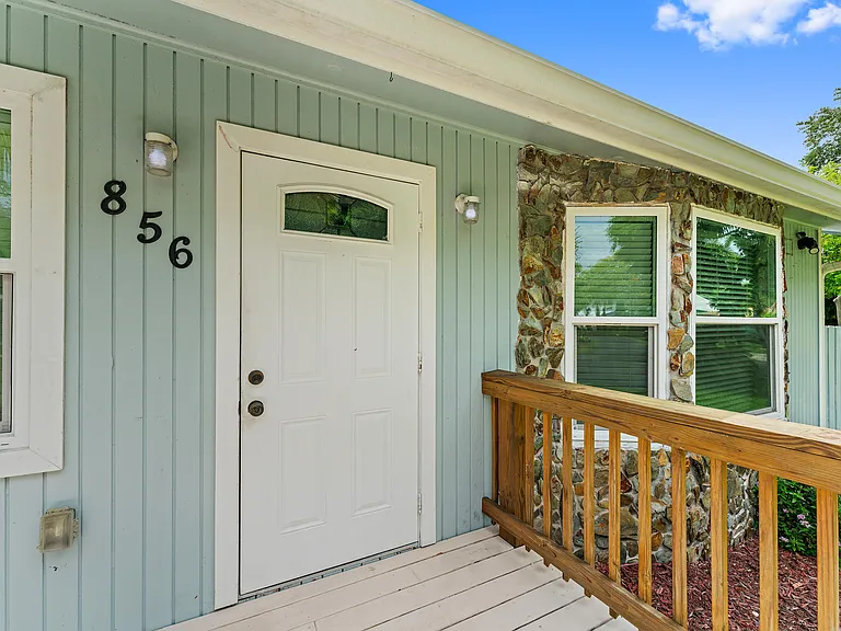 856 SW Rustic Cir — Photo 4