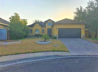 2077 Quito Loop, Laredo, TX 78045