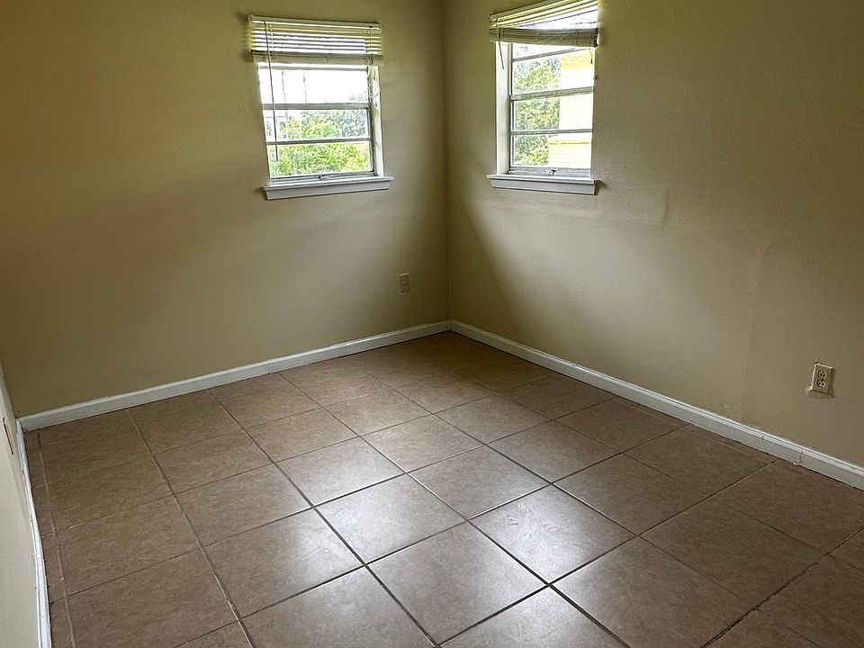 2nd image of 4829 W Main St #B