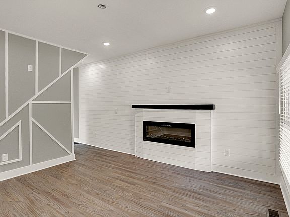 5th image of 1117 E Naomi St #1119