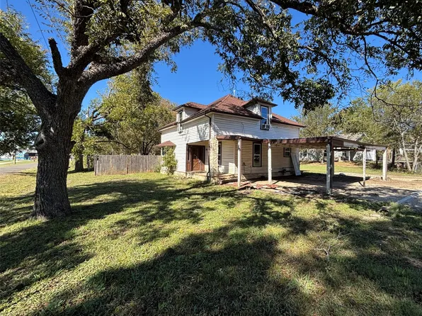 207 E 3rd St, Maypearl, TX 76064