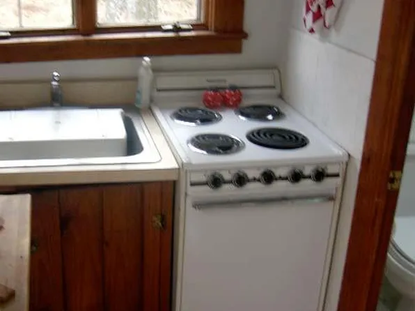 11027 Cliff Mills Rd Unit B, Marshall, VA 20115