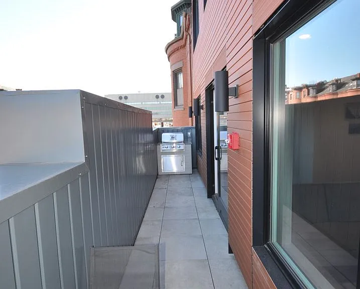 661 Massachusetts Ave #9 — Photo 20