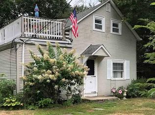 (Undisclosed Address), North Kingstown, RI 02852