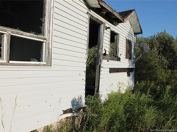 4th image of 1582 Beaverbrook Rd