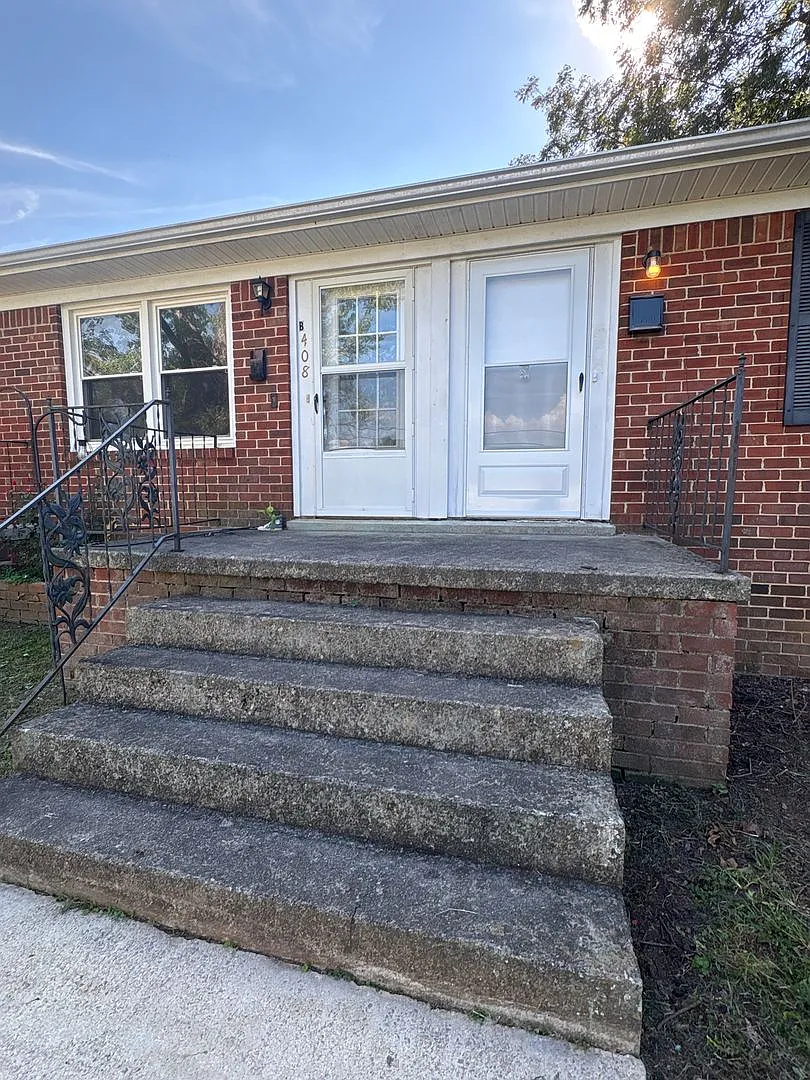 408 S Jefferson Street — Photo 3