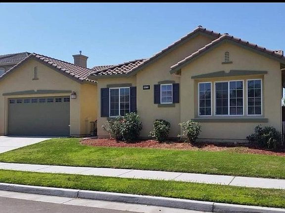 3rd image of 16172 Sheltered Cove Cir