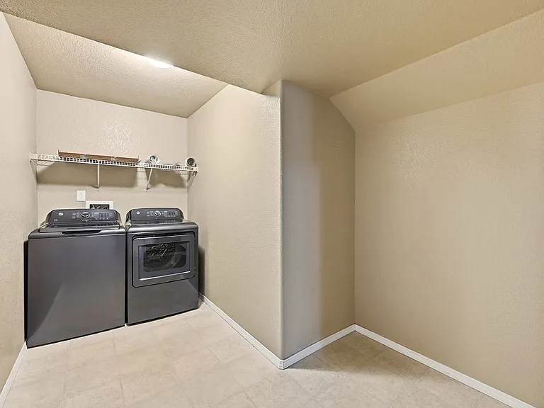 7266 Eagle Canyon Dr — Photo 30