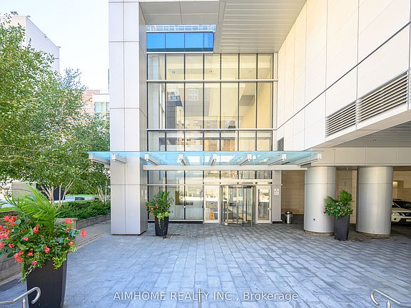 3rd image of 386 Yonge St #1405