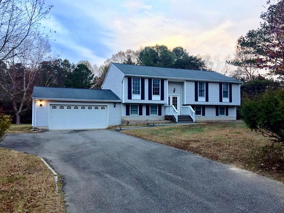 1st image of 47032 Dixon Ct