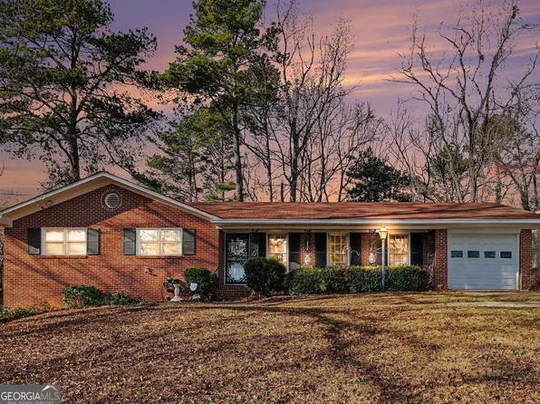 5625 Scofield Rd, Atlanta, GA 30349