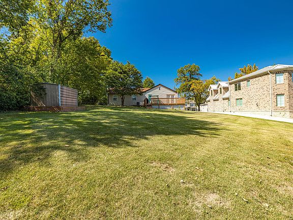 3rd image of 726 Coulter Ave