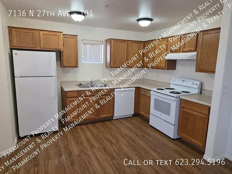 7136 N 27th Ave #101 — Photo 8