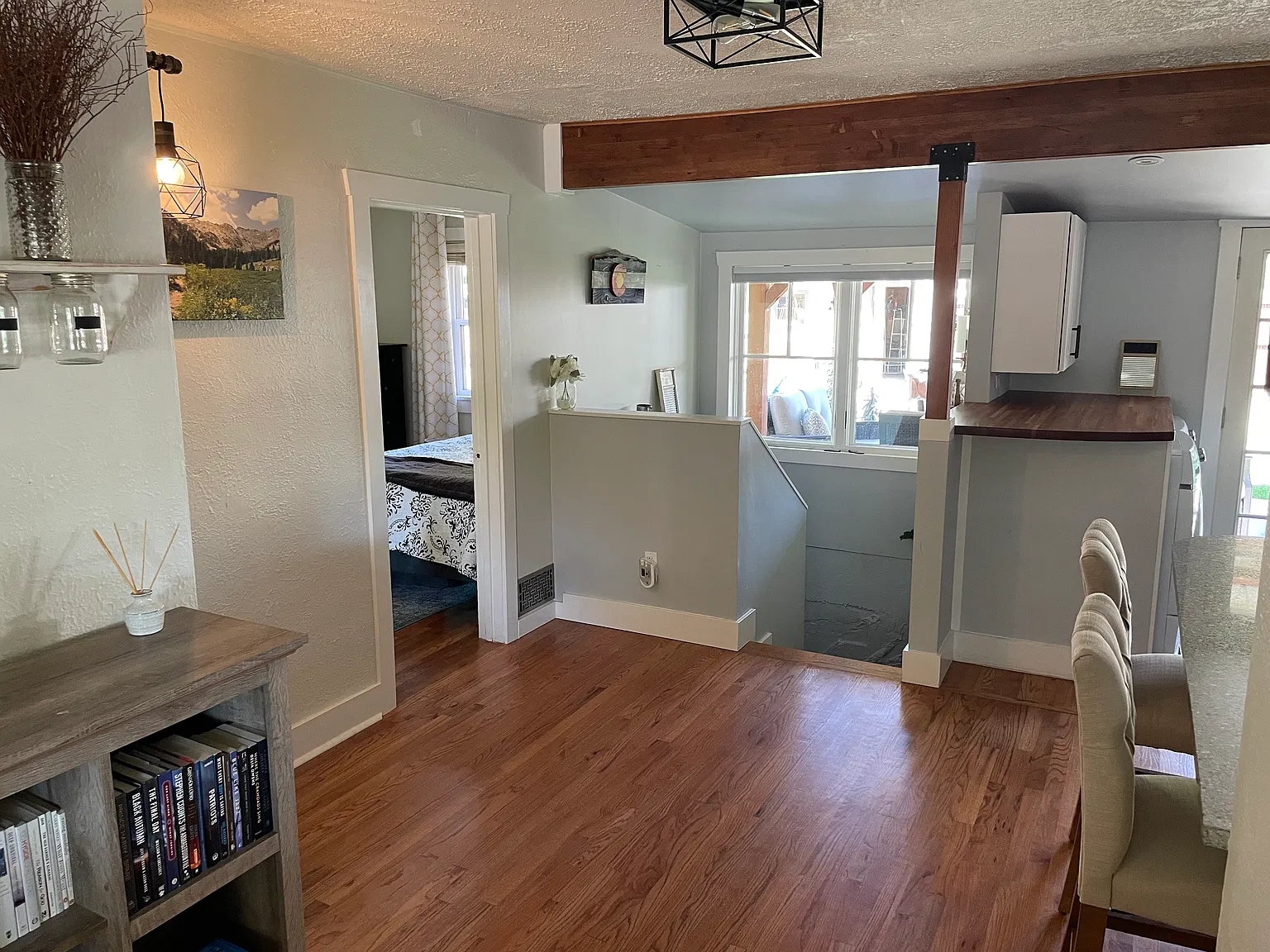 2 bed, 783 sqft, $3,000 — Photo 3